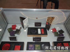 我館文化產(chǎn)品于兩地博覽會喜獲四項(xiàng)殊榮